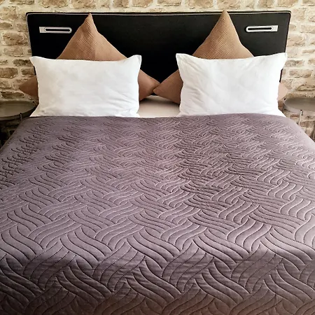 Holle - Land Holidays, Parterre