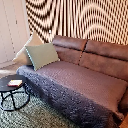 Holle - Land Holidays, Parterre